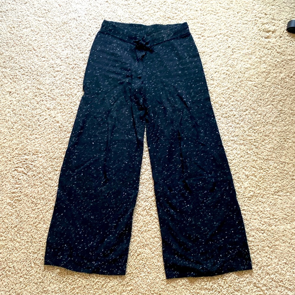 Lou & Grey cording black and white speckled sweater pants.